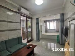 重庆万达附近，玉泉湾精装一室出租，家具家电齐全